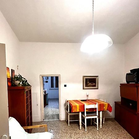 Rooms For Rent Livorno-Center Extérieur photo