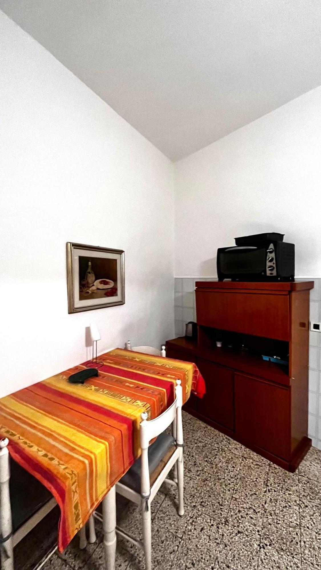 Rooms For Rent Livorno-Center Extérieur photo